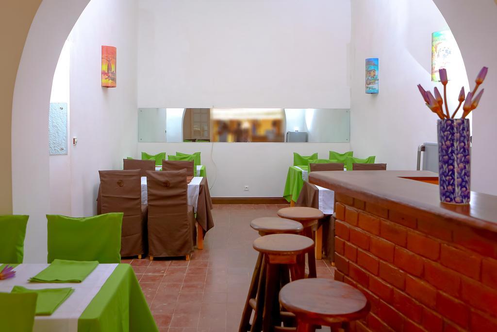 Le Lotus Bleu Antananarivo Exterior photo