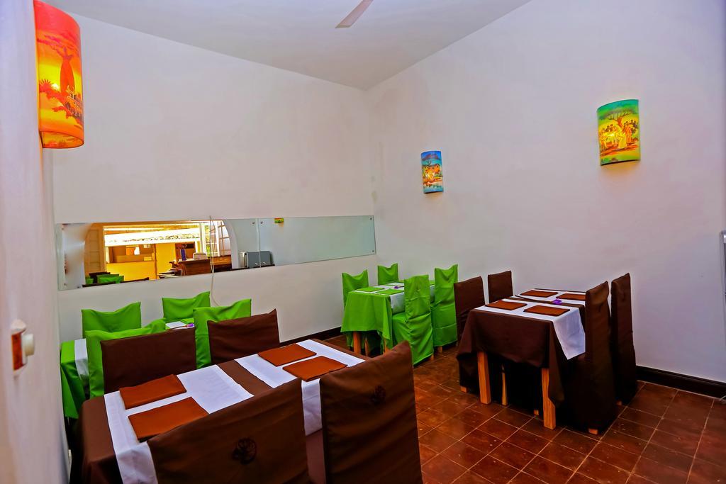 Le Lotus Bleu Antananarivo Exterior photo