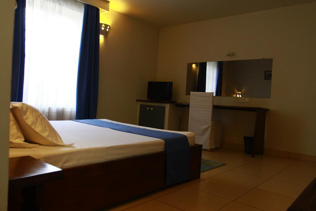 Le Lotus Bleu Antananarivo Exterior photo