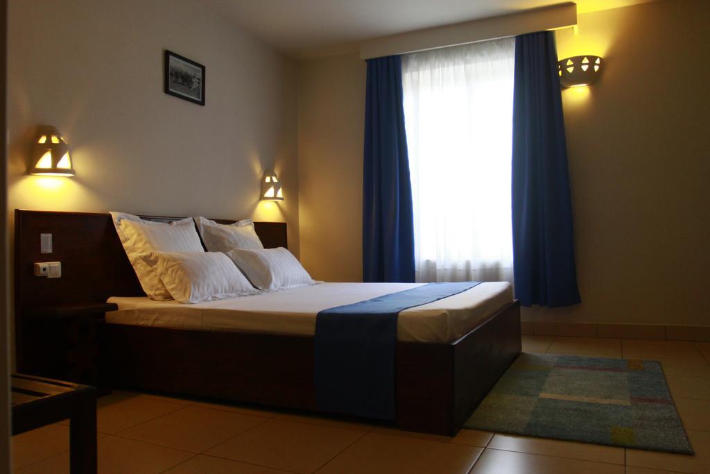 Le Lotus Bleu Antananarivo Exterior photo